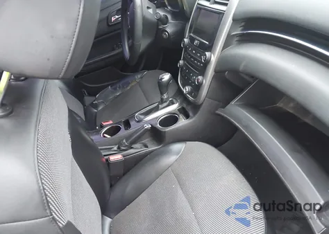 2015 Chevrolet Malibu 1Lt из США, поврежденный, VIN 1G11C5SL4FF257001